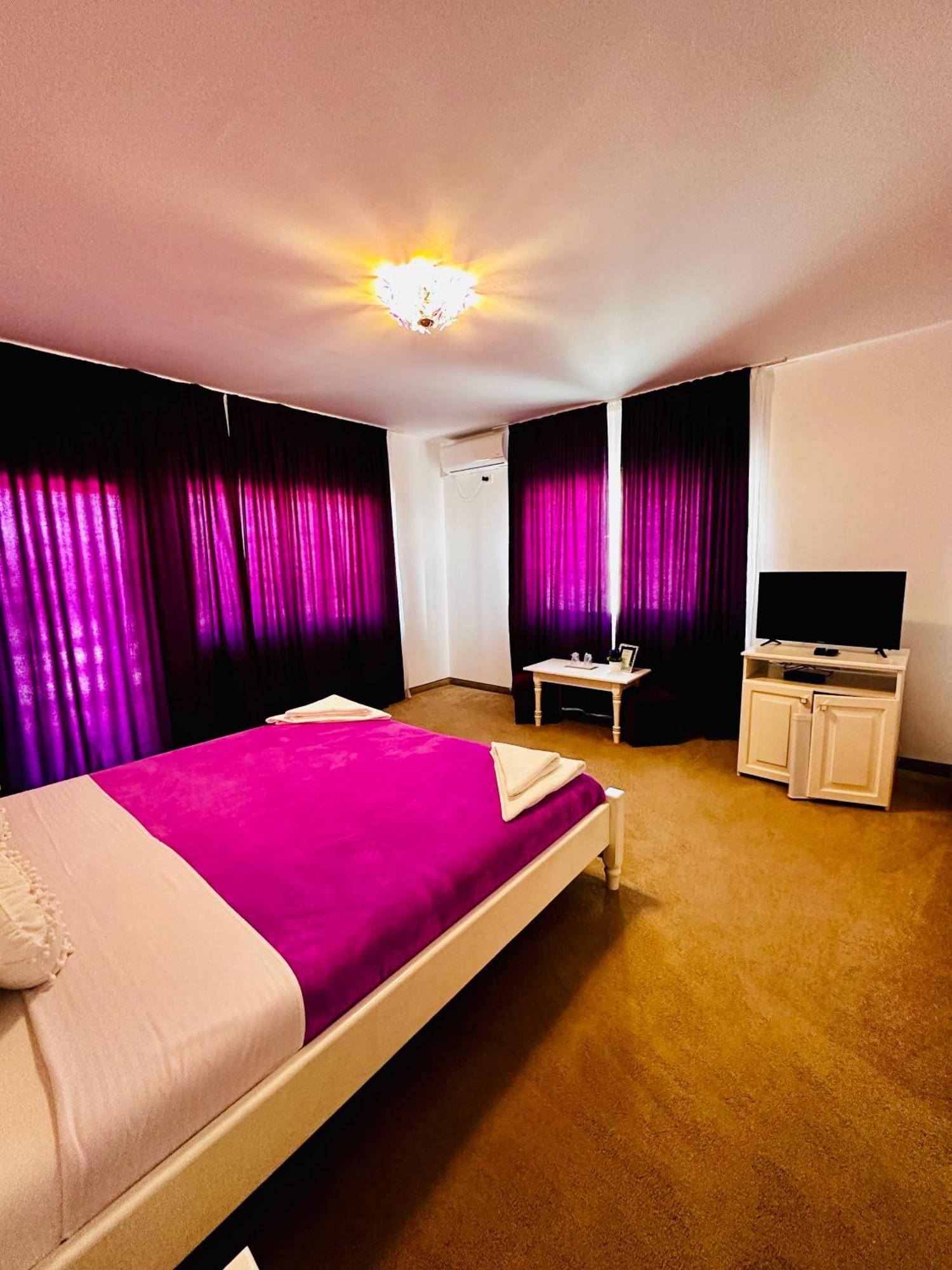 Pensiunea Fabian Hotel Jurilovca Ngoại thất bức ảnh
