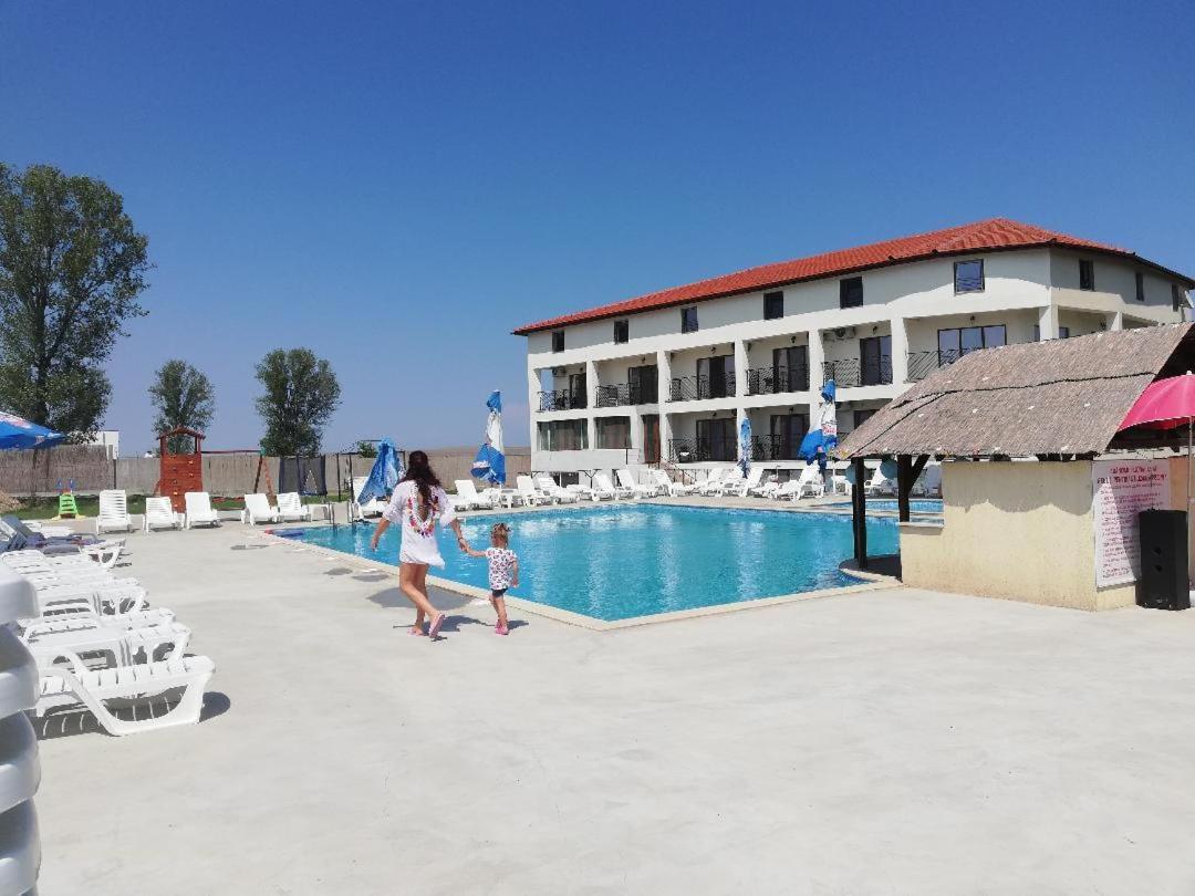 Pensiunea Fabian Hotel Jurilovca Ngoại thất bức ảnh
